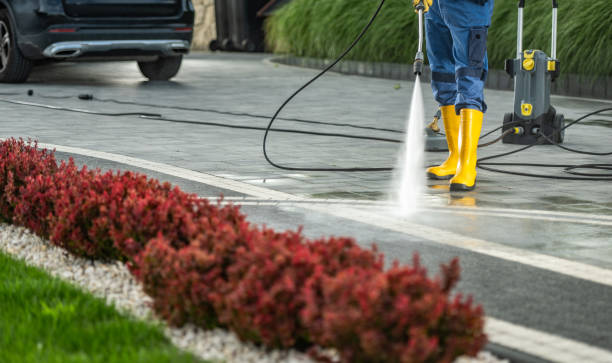 Best Sidewalk Pressure Washing  in Amherst, OH